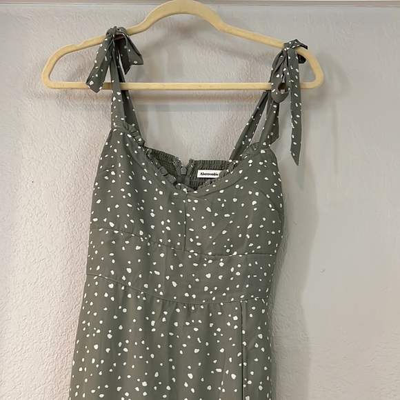 Abercrombie & Fitch Green Polka Dot Maxi - Picture 3 of 5